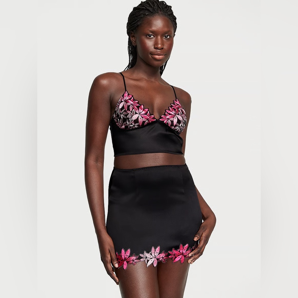 Victoria’s Secret Ziggy Glam Lingerie Set